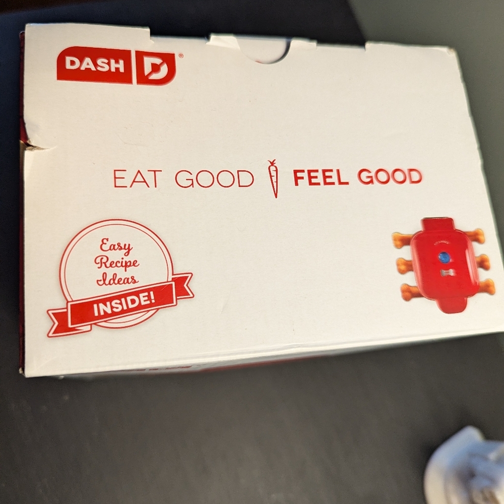 NWT Dash Biscuit Maker - Picture 6 of 6